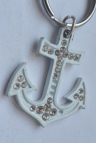 Vintage retro metal keyring - retro,
