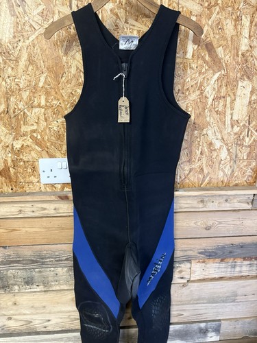 Marlin sleeveless front zip - marlin,