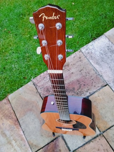 Fender acoustic guitar 60 - acoustic,