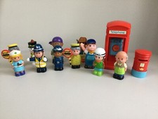 Happyland Telephone Box. Post Box And Figures