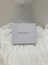 Amanda Wakeley Boxed Grey