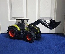 Bruder Claas Axion 950 Tractor with Front Loader 1:16