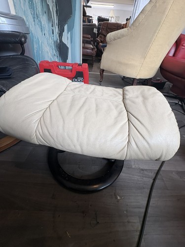 Ekornes stressless leather - stressless, and