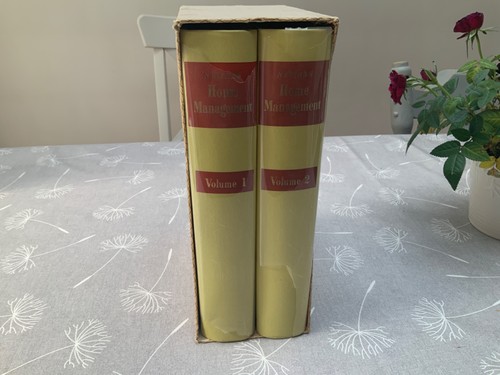 Newnes home management volume - home,