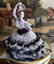 Very rare Dresden Lace