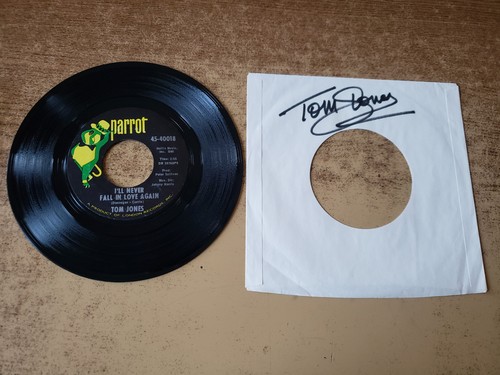 Autographed 1960s mint - 1960s, mint-exc