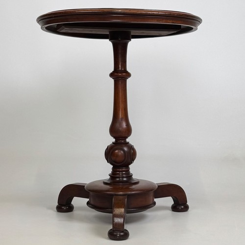 Antique 19th century round - 19th,