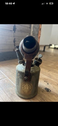 Vintage governor paraffin blow - vintage,