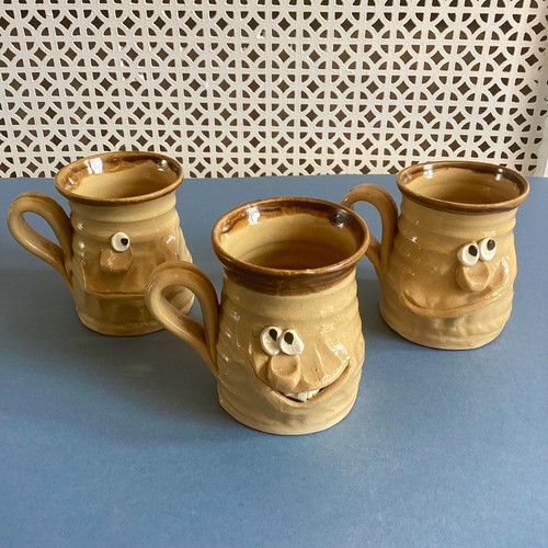 Ugly face pottery - face, x