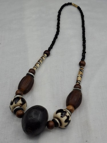 1970s chunky necklace - chunky,