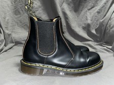 Dr. Martens Airwair 2976
