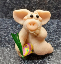 Piggin' Pig Figure Piggin'