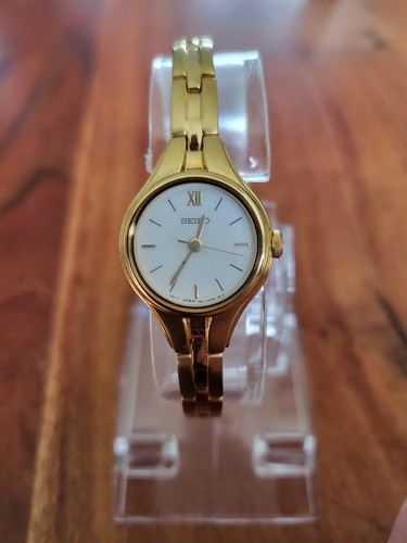 Seiko ladies vintage watch - seiko,