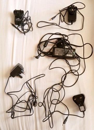 Joblot mix power supply plugs - power,