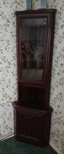 Display cabinet corner unit - display,