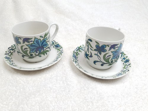 Pair small midwinter - pair, of
