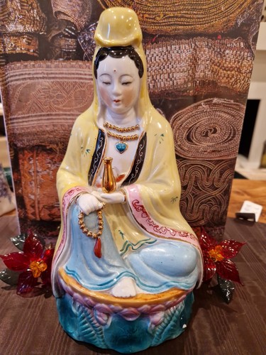 Vintage chinese kwan yin hand - kwan,