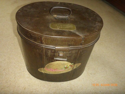 Large antique hat - antique,