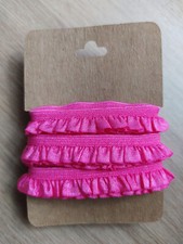 2M - 10mm Hot Pink Pleated