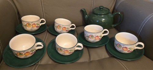 Cloverleaf peaches and - -, cream
