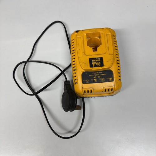 Dewalt de9135 battery charger - battery,