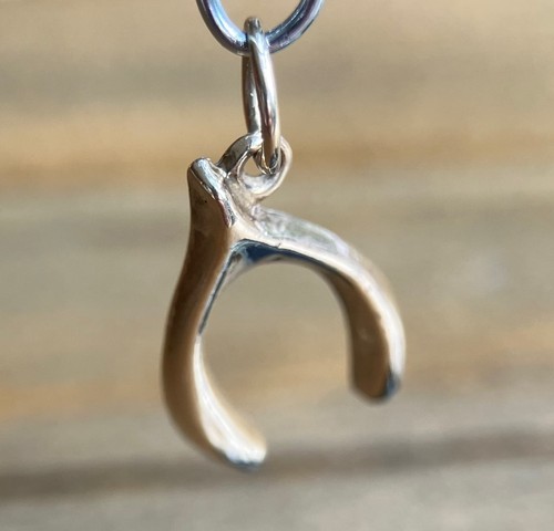 9ct gold wishbone charm - wishbone,