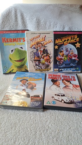 Kermit swamp muppets from - kermit,