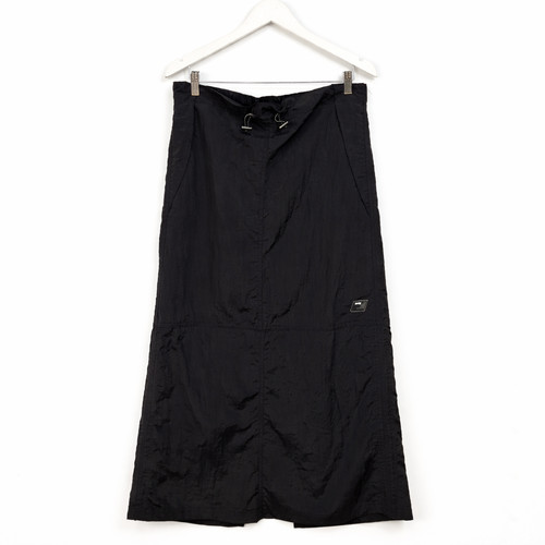 Iets frans black - black, tech