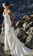 DISCONTINUED MAGGIE SOTTERO