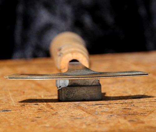 Brass bookbinder tool pallet - brass,