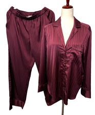 Abercrombie & Fitch Satin