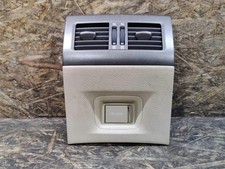 Lexus LS F4 Rear Air Vent