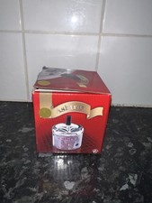 Push Down Spinning Ashtray –