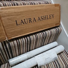 Laura Ashley Wallpaper - Josette - White/Dove Grey - 1.5 Rolls Batch W078713-A/I