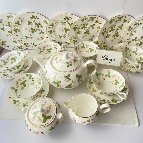 Wedgwood wild strawberry tea - strawberry,