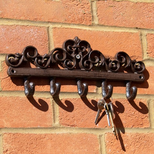 Lattice cast iron hook coat - iron,