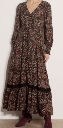Apricot black paisley print - paisley,