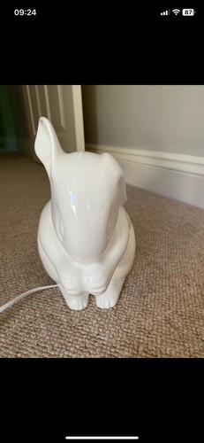 White rabbit england - white,