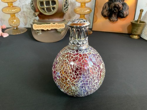 Ashleigh burwood pearlescent - &,