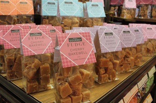 Gourmet fudge fifteen - fudge, -fifteen