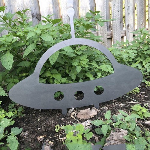 Adorable ufo silhouette - ufo, garden