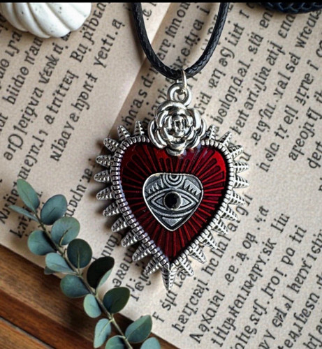 Red heart evil eye - red,