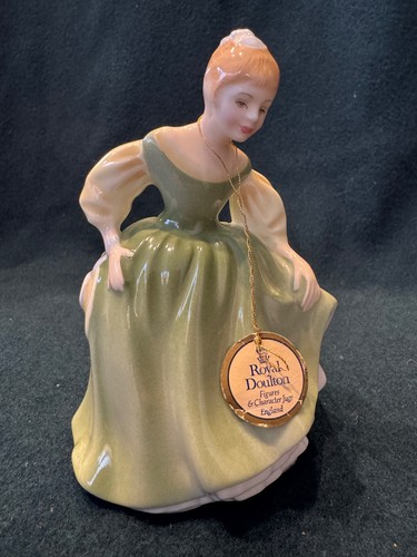 Royal doulton figurine - royal,