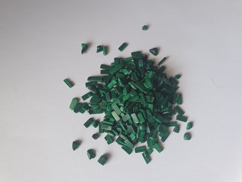 Malachite chips 50g polished - malachite,