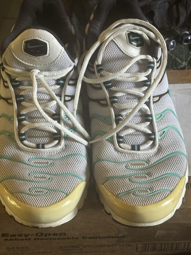Nike air max plus hyper - air,