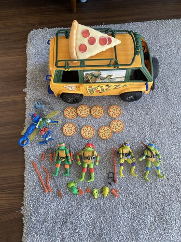 Tmnt figure bundle - tmnt, pizza