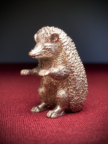 Williams pewter hedgehog - ae,