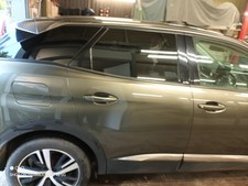 Peugeot 3008 Mk2 2018 breaking EKL