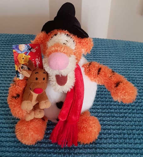 Disney store snowman tigger - snowman,