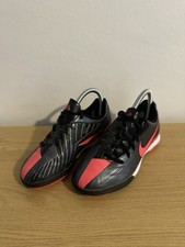 Kids Nike T90 Astro Turf Dark Grey / Red 472568-060 Size Uk 2